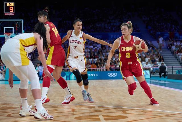 争议层层叠 争议层层叠